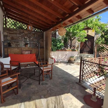 The Pagasetic Balcony - Magestic Sea Cottage Волос Екстер'єр фото